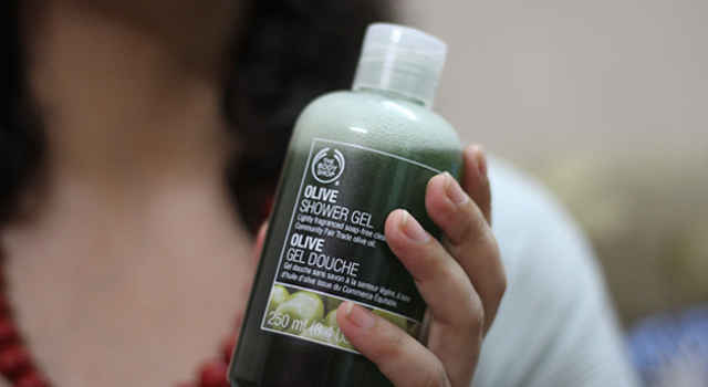 Body Shop's Olive Shower Gel has a mild scent