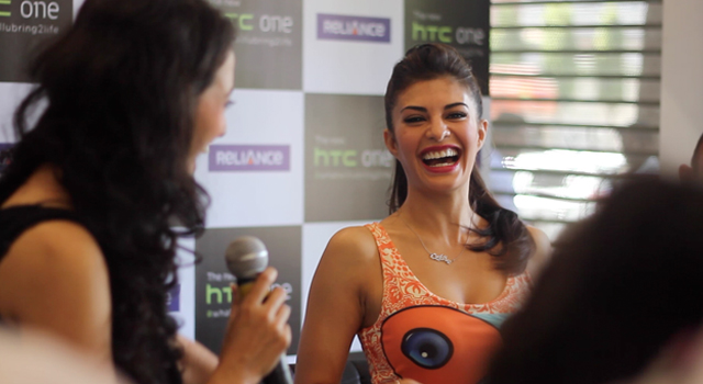 Jacqueline Fernandez at the launch of HTC One