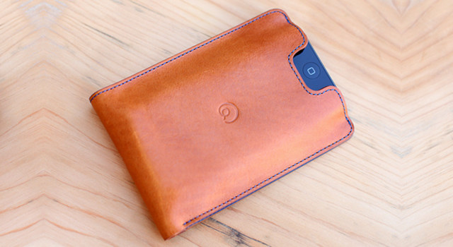 Review of Leather Wallet with iPhone 5 Case in Cognac